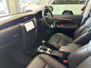 Toyota Fortuner 2.4GD-6 auto - Image 7