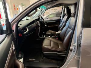 Toyota Fortuner 2.4GD-6 auto - Image 6