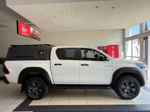 Toyota Hilux 2.8GD-6 double cab Raider auto - Image 2