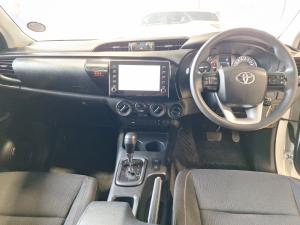 Toyota Hilux 2.4GD-6 double cab 4x4 Raider auto - Image 6