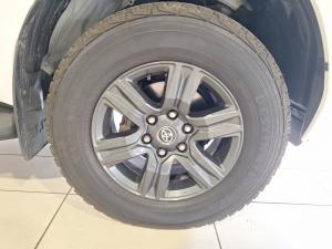 Toyota Hilux 2.4GD-6 double cab 4x4 Raider auto - Image 14