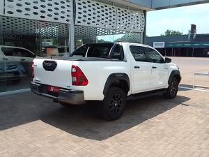 Toyota Hilux 2.8GD-6 double cab 4x4 Legend auto - Image 2