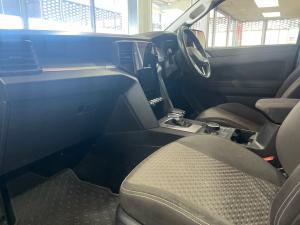 Volkswagen Amarok 2.0BiTDI double cab Life 4Motion - Image 7