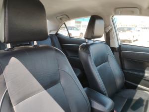 Toyota Corolla 1.6 Prestige - Image 16