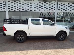 Toyota Hilux 2.4GD-6 double cab Raider auto - Image 3