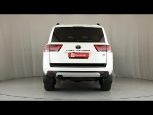 Toyota Land Cruiser 300 3.5T GR-Sport - Image 5