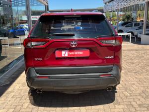 Toyota RAV4 2.0 GX - Image 5