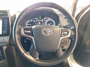 Toyota Land Cruiser Prado 2.8GD VX - Image 8