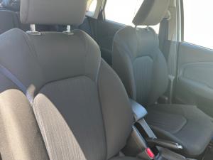 Toyota Starlet 1.5 XS manual - Image 11