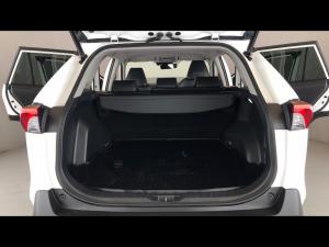 Toyota RAV4 2.5 Hybrid VX E-Four - Image 13