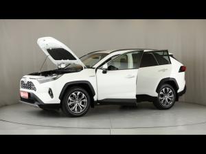 Toyota RAV4 2.5 Hybrid VX E-Four - Image 27