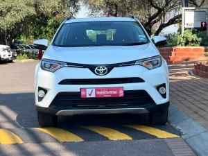 Toyota RAV4 2.0 GX auto - Image 4