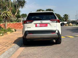 Toyota RAV4 2.0 VX - Image 5