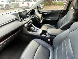 Toyota RAV4 2.0 VX - Image 7