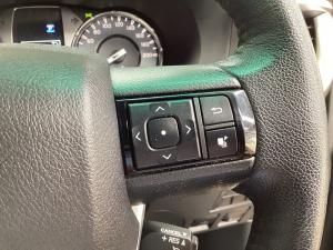 Toyota Hilux 2.8GD-6 48V double cab Raider - Image 10