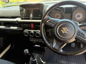 Suzuki Jimny 1.5 GLX AllGrip 3-door manual - Image 6
