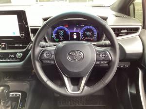 Toyota Corolla hatch 1.8 Hybrid XR - Image 8