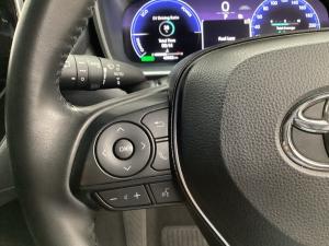 Toyota Corolla hatch 1.8 Hybrid XR - Image 9