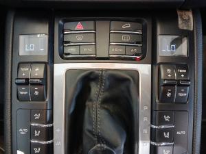 Porsche Macan Macan - Image 16