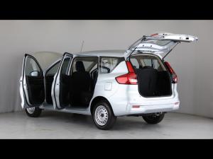 Toyota Rumion 1.5 S - Image 23