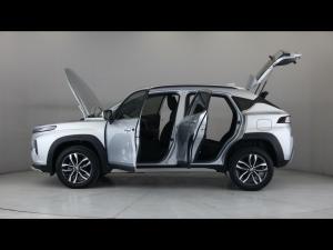 Toyota Starlet Cross 1.5 XR auto - Image 26