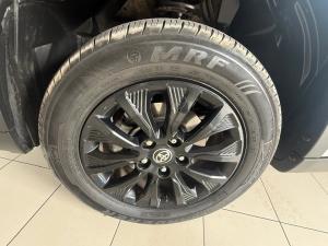 Toyota Urban Cruiser 1.5 XS - Image 11