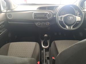 Toyota Yaris 5-door 1.0 XS - Image 6