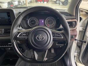 Toyota Starlet Cross 1.5Xs automatic - Image 6