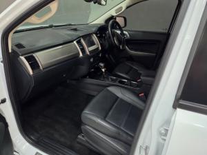 Ford Everest 2.0D BI-TURBO 4X4 automatic - Image 7