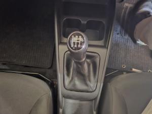 Toyota Starlet 1.5 Xi - Image 9