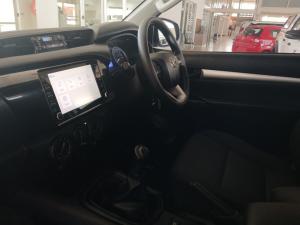 Toyota Hilux 2.4 GD-6 RB SRXS/C - Image 6
