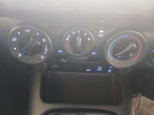 Toyota Hilux 2.8 GD-6 RB Legend 4X4E/CAB - Image 14