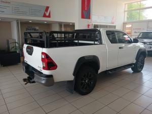 Toyota Hilux 2.8 GD-6 RB Legend 4X4E/CAB - Image 2