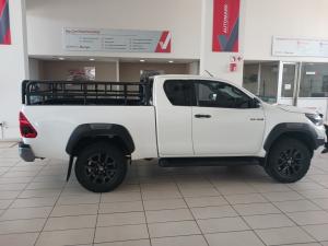 Toyota Hilux 2.8 GD-6 RB Legend 4X4E/CAB - Image 3