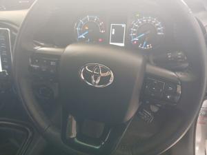 Toyota Hilux 2.8 GD-6 RB Legend 4X4E/CAB - Image 6