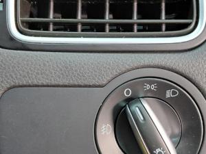 Volkswagen Polo Vivo 1.6 Style - Image 13