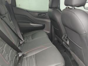 Nissan Navara 2.5DDTI PRO-4X 4X4 automatic D/C - Image 12