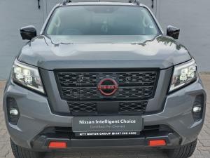 Nissan Navara 2.5DDTI PRO-4X 4X4 automatic D/C - Image 4