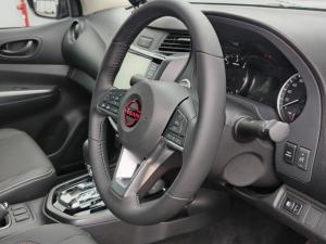 Nissan Navara 2.5DDTI PRO-4X 4X4 automatic D/C - Image 9