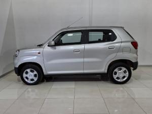 Suzuki S-Presso 1.0 GL manual - Image 2