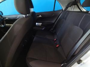 Kia Picanto 1.0 Street auto - Image 9