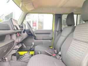 Suzuki Jimny 1.5 GLX AllGrip 5-door auto - Image 7