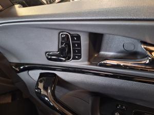 Mahindra XUV700 2.0T AX7L Black Edition - Image 11