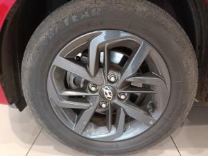 Hyundai Grand i10 1.0 Executive hatch - Image 8