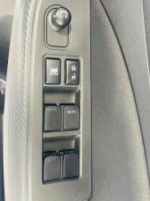 Suzuki Swift 1.2 GL manual - Image 17