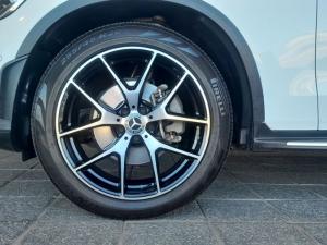 Mercedes-Benz GLC GLC220d 4Matic - Image 3