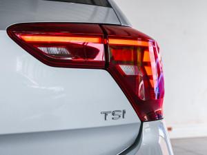 Volkswagen Polo hatch 1.0TSI Life auto - Image 8