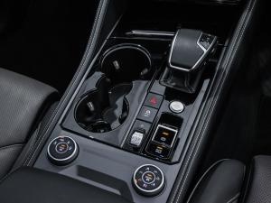 Volkswagen Touareg V6 TDI R-Line - Image 18