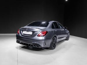 Mercedes-Benz C-Class C63 S - Image 12