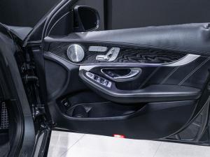Mercedes-Benz C-Class C63 S - Image 27